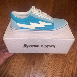Revenge X Storm Vans. Size 11⚡️⚡️⚡️
